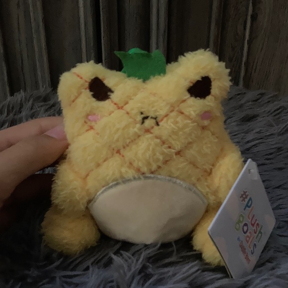 plush goals Other - Yellow Plush Pineapple Toy for children